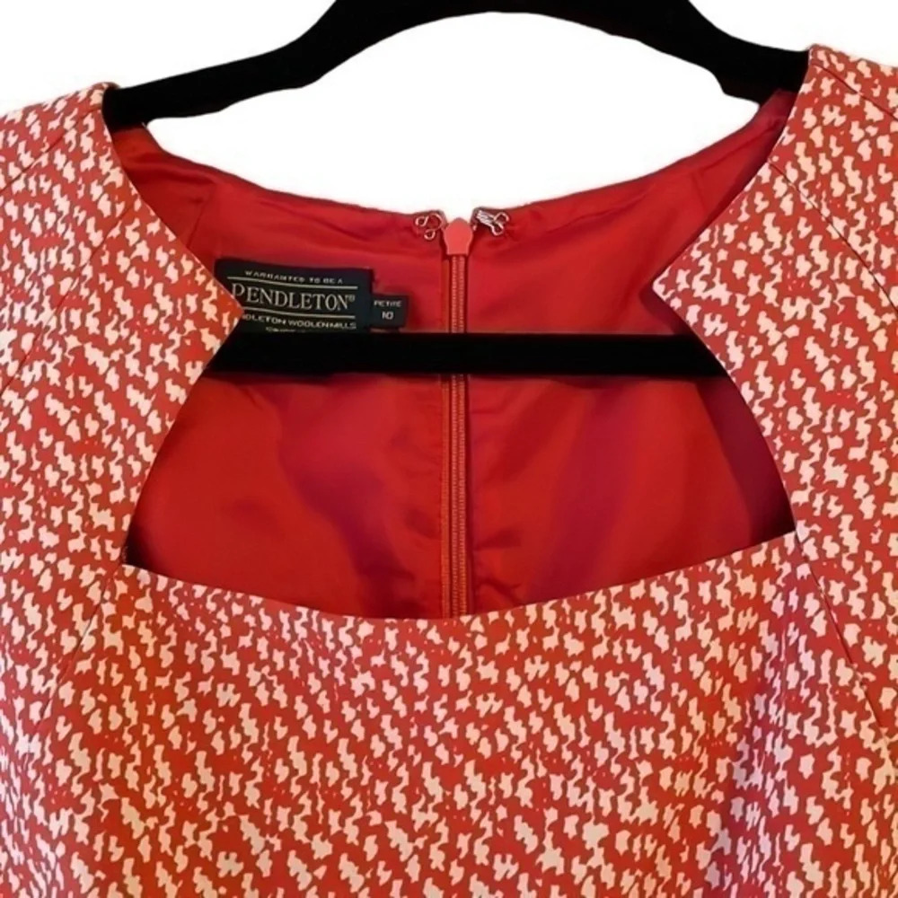 New Pendleton Square Neck Bodycon Sleeveless Dres… - image 2